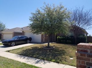 1213 Roping Reins Way, Haslet, TX 76052