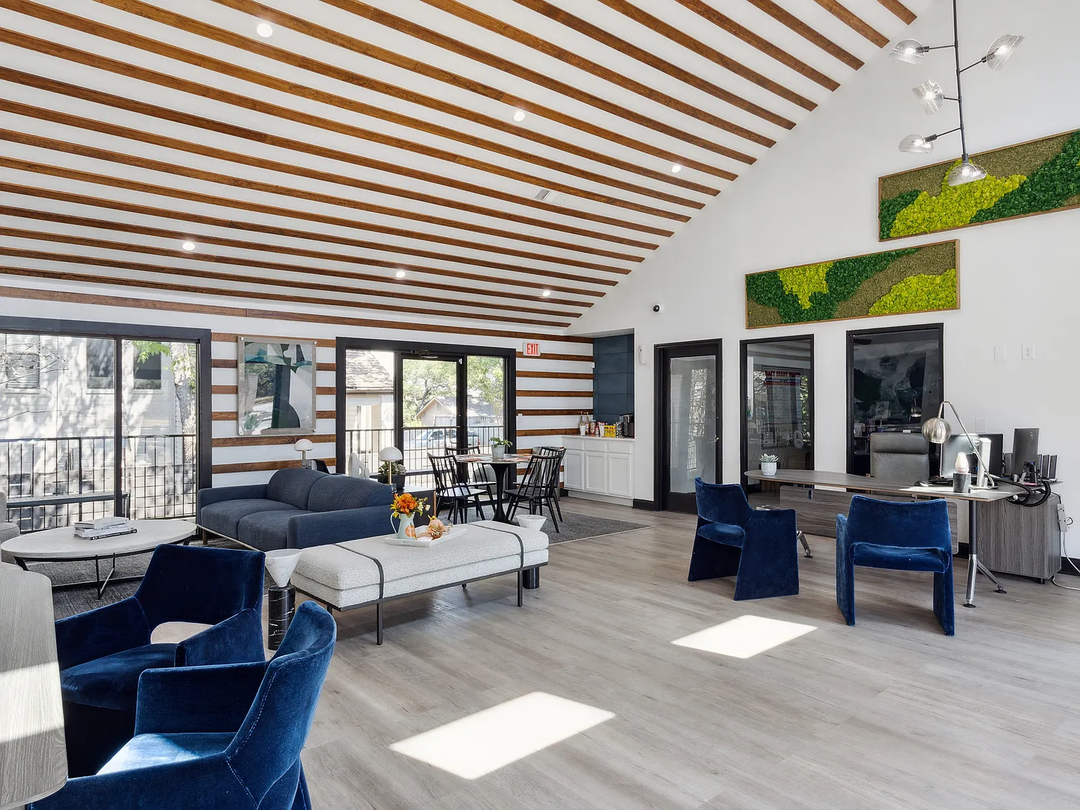 Maxwell Townhomes — Photo 3