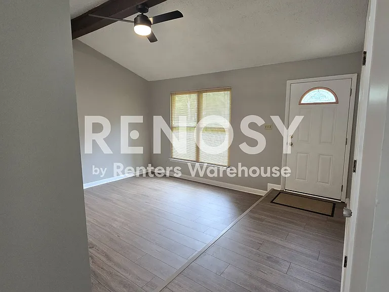 4833 Huntlea Ct — Photo 6