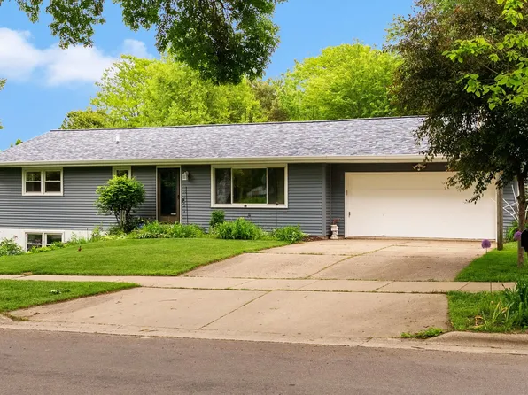 1117 Droster Rd, Madison, WI 53716
