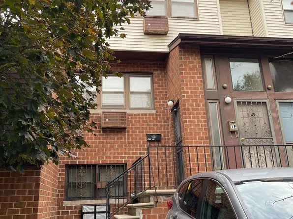 3-09 121st Street #113, College Point, NY 11356