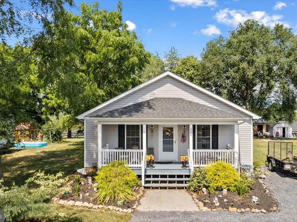 300 Montevideo St, Timberville, VA 22853