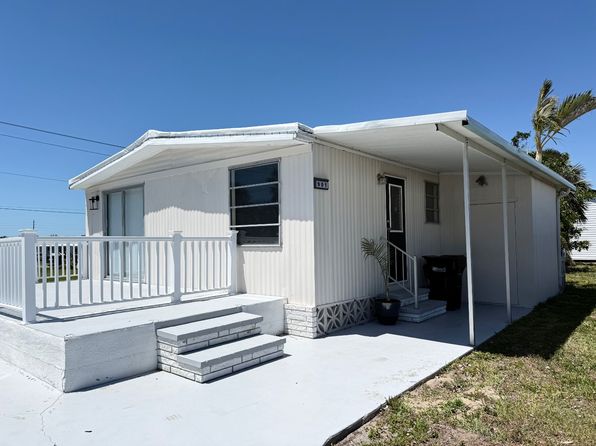 901 W Antigua Ave, Venice, FL 34285