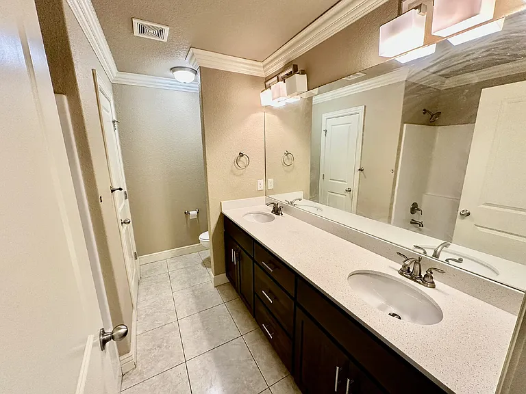 6613 W Valley View Rd — Photo 32