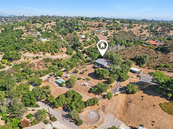 3rd image of 973 Quail Creek Rd
