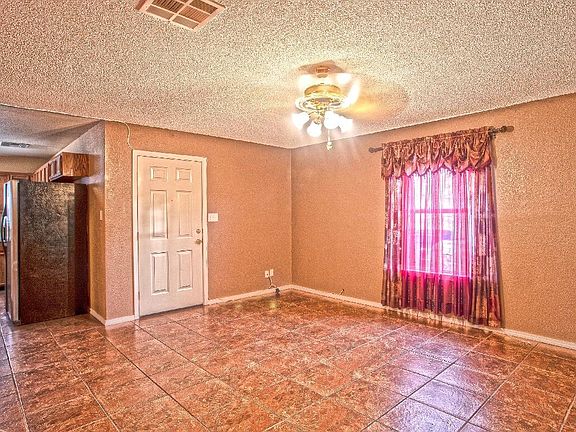 3rd image of 3521 Oxcart Run St
