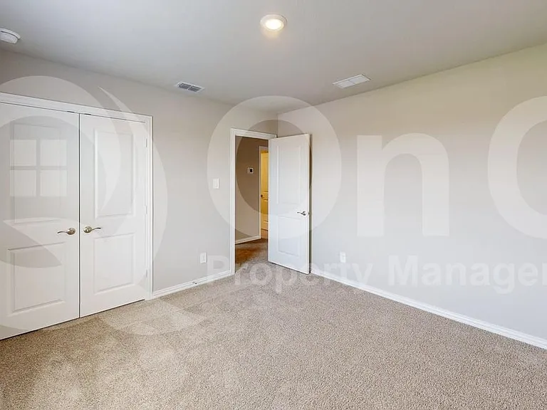 517 Ridgedale Dr — Photo 15