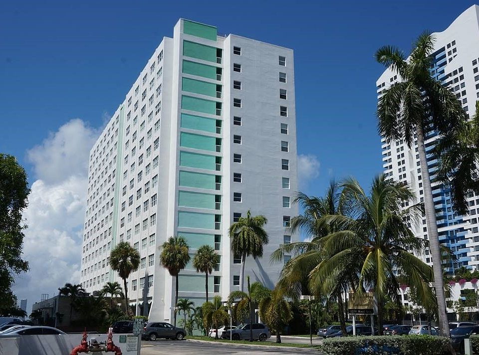 1st image of 1250 West Ave APT 11N