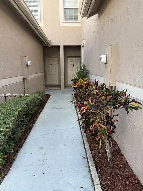 Sectors 3 & 4 Boundary Pl — Photo 3