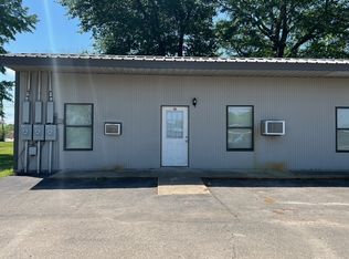 100 Cedar Ln, De Kalb, TX 75559