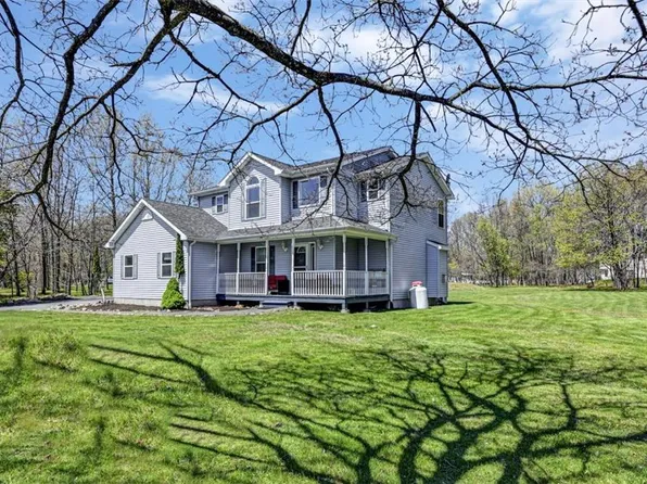 306 Valley View Dr, Albrightsville, PA 18210