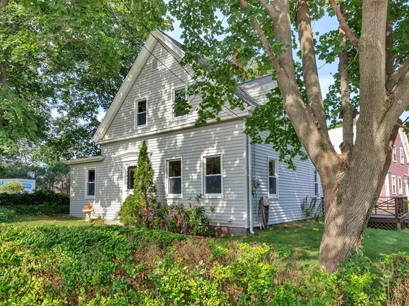 1050 Washington St, Gloucester, MA 01930