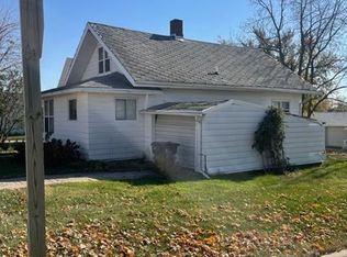 1385 10th St, Fennimore, WI 53809