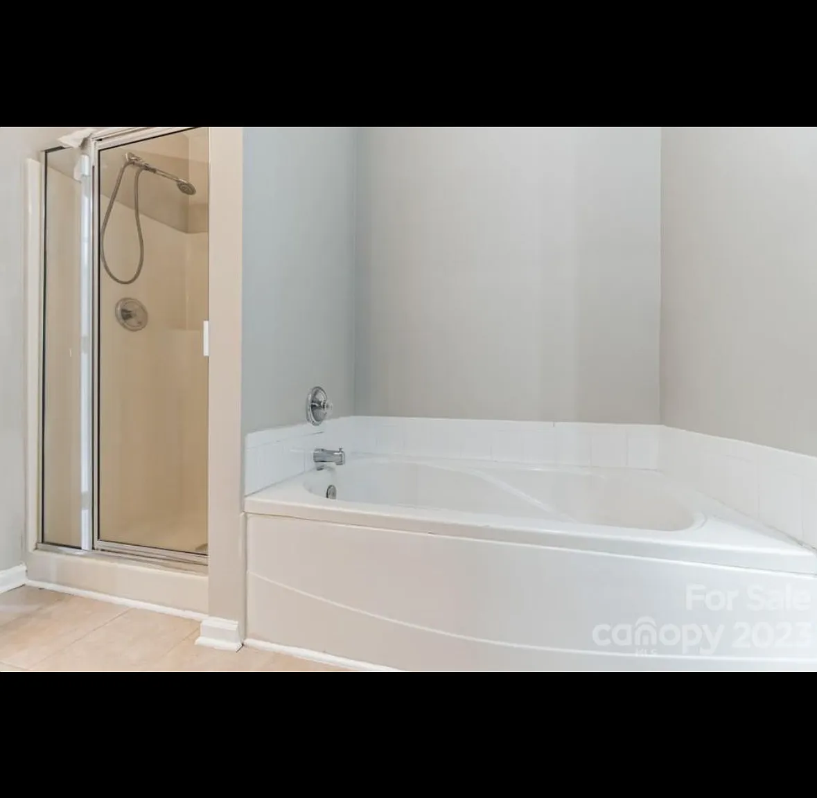 2 bed, 1249 sqft, $1,800 — Photo 3