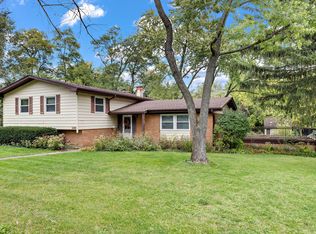 5729 Dunham Rd, Downers Grove, IL 60516