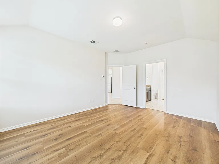 9345 Herringbone Dr — Photo 18