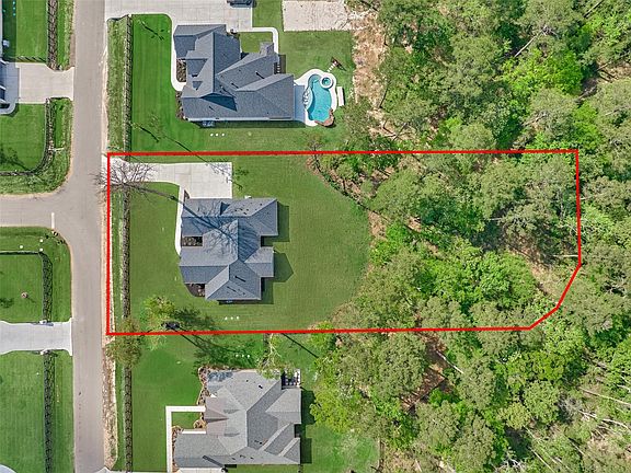 4th image of 8319 Monarch Ct