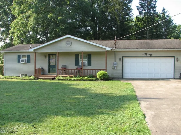 6819 Clint Dr, Andover, OH 44003