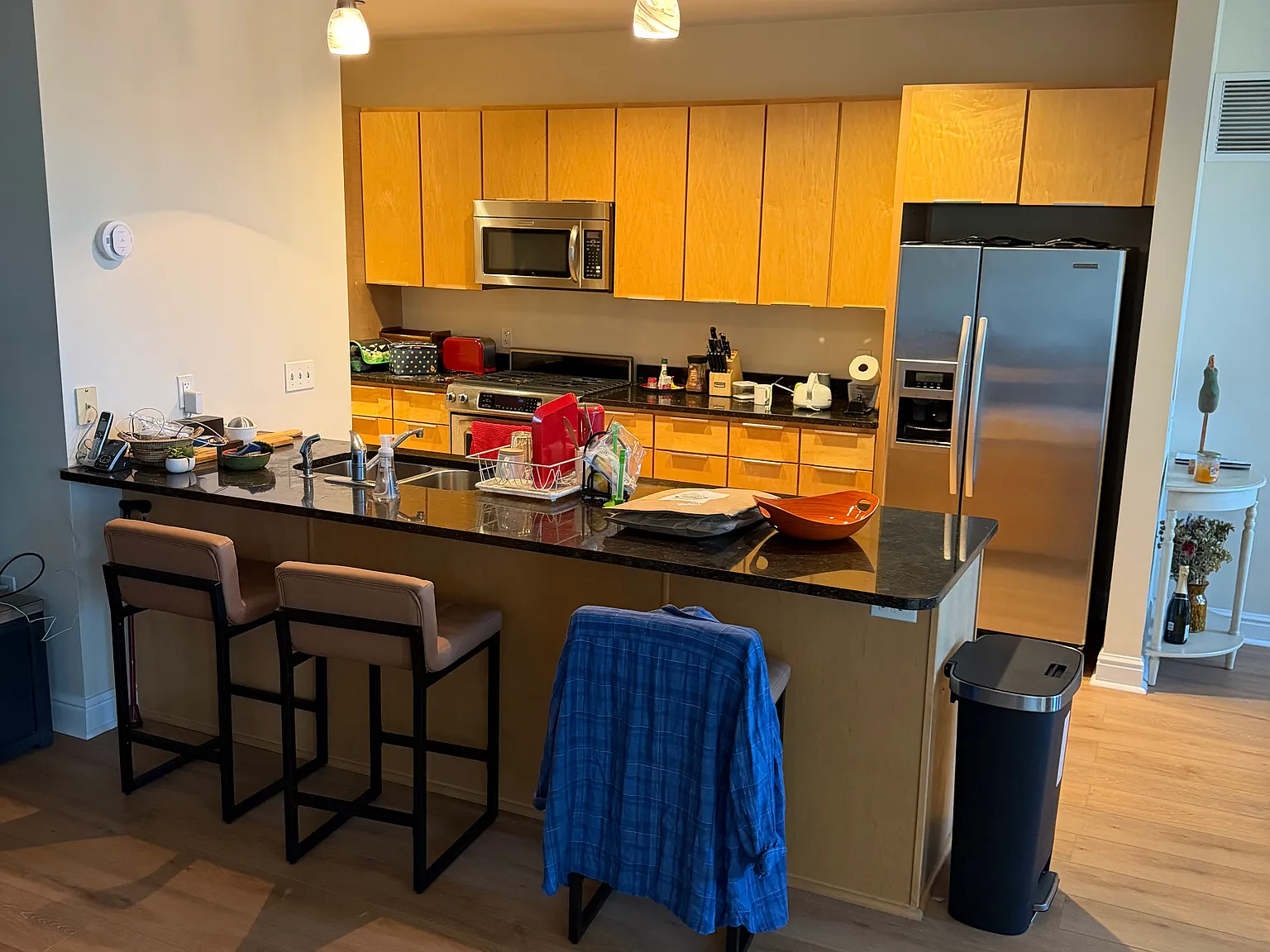 1 bed, 1653 sqft, $1,800 — Photo 3