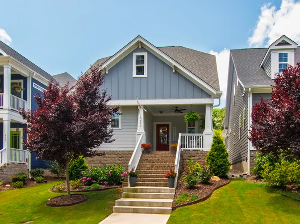 690 Great Ridge Pkwy, Chapel Hill, NC 27516
