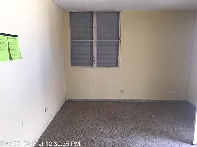 2nd image of C18 Calle 3