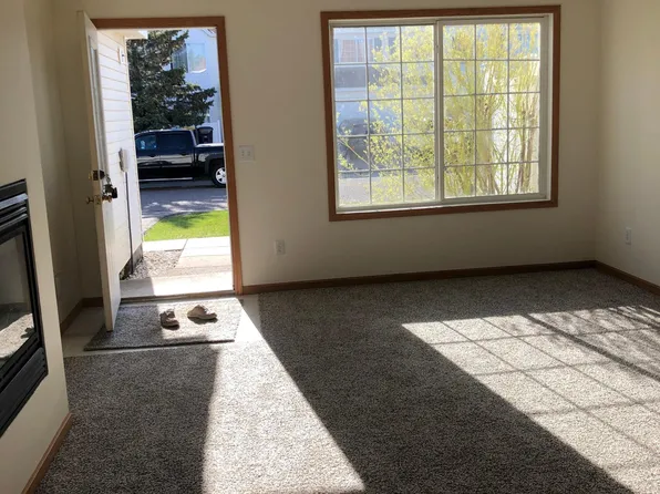 (undisclosed Address), Saint Paul, MN 55124