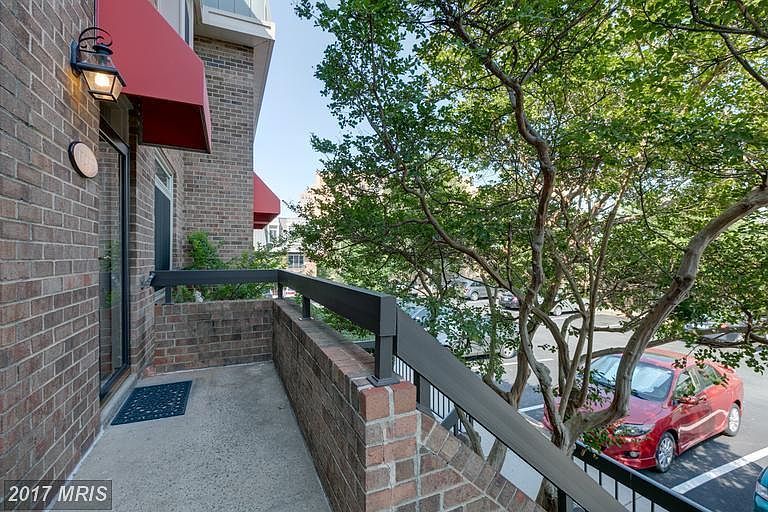 1st image of 1723 S Hayes St #2