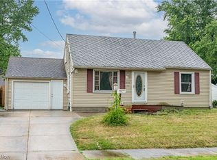 3042 16th St NW, Canton, OH 44708