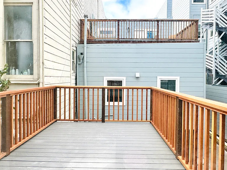 2205 Pine St #C — Photo 9