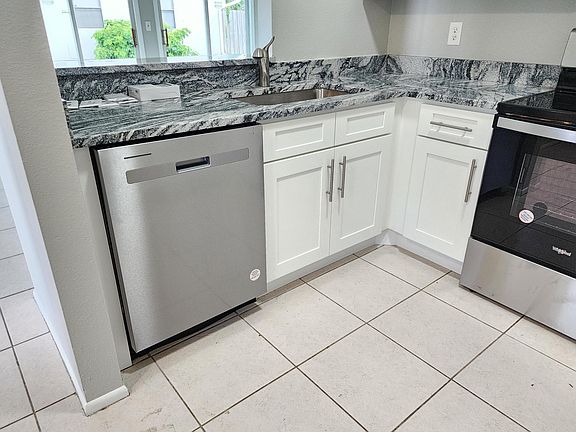 3rd image of 2198 SE Lucca Street