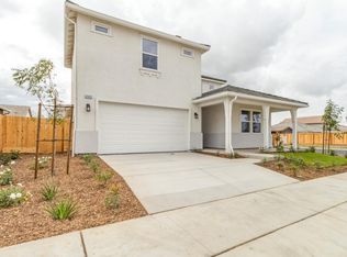 2563 Muscat Ct, Hanford, CA 93230