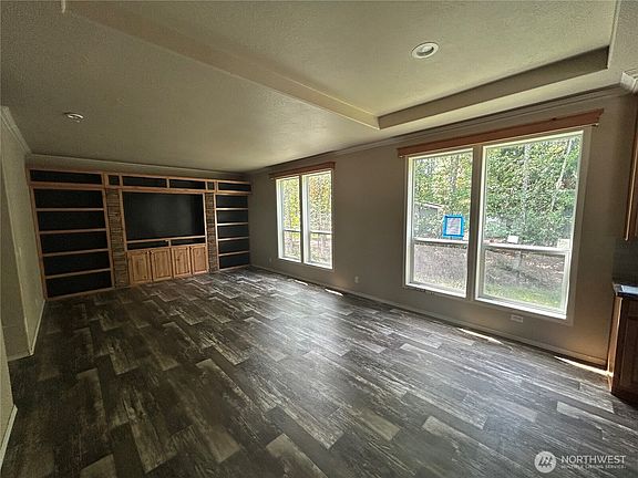5th image of 381 E Timberlake Drive