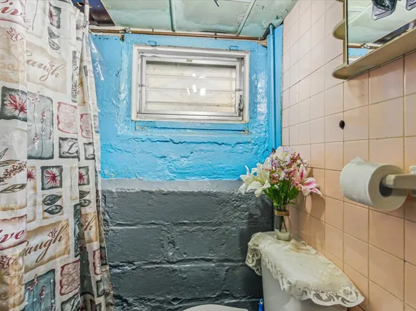 111-38 114th Street image 13 of 20