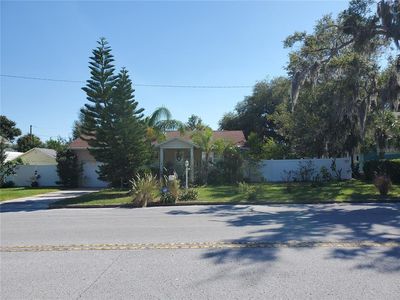 5928 Central Ave, New Port Richey, FL, 34652