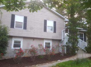 2358 Pine Stream Ct, Lawrenceville, GA 30043