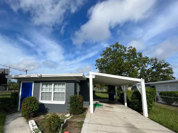 2025 4th St NE, Winter Haven, FL 33881