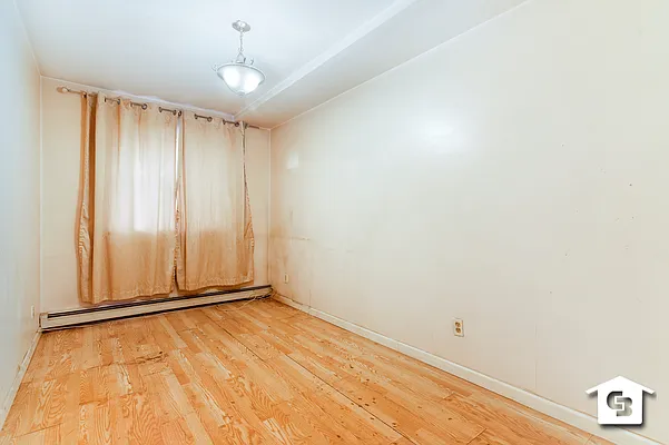 Sold by Coldwell Banker Reliable Real Estate | media 7