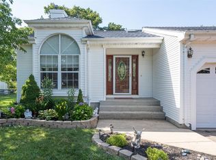 99 Bonnie Dr #1, Middletown, NJ 07748