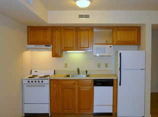 1203 Wertland St APT 1, Charlottesville, VA 22903