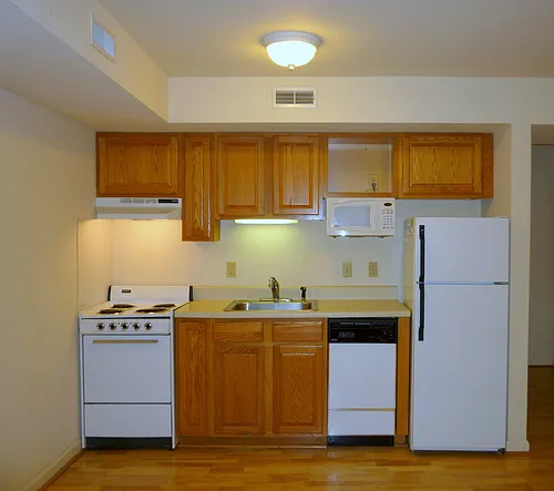 1203 Wertland St Photo 1
