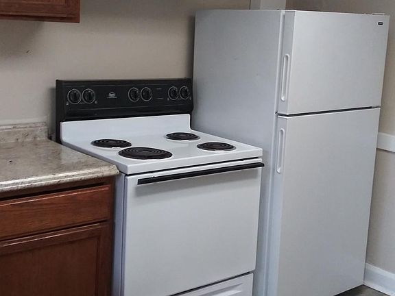 Fridge and stove