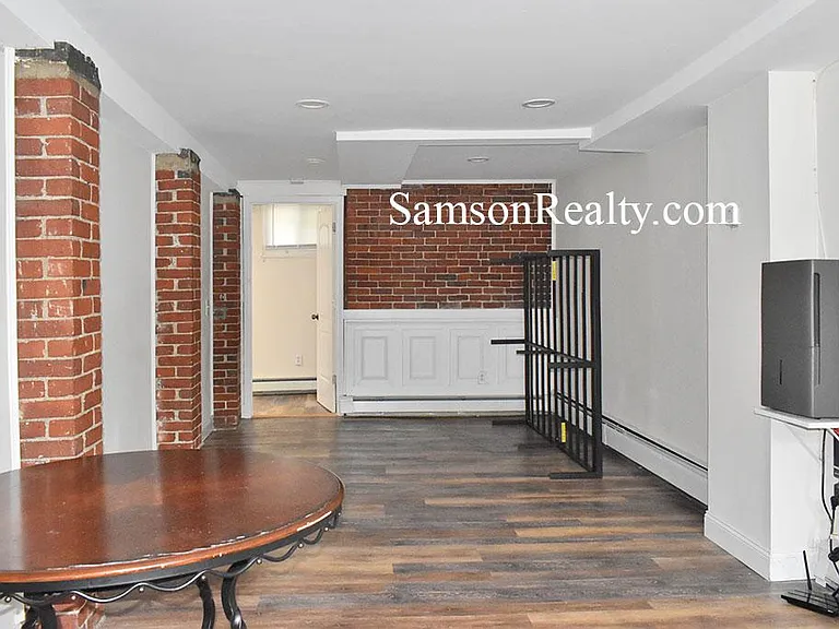 349 Thayer St #LL — Photo 2