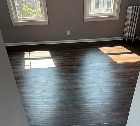 4th image of 23-09 Steinway St #3R
