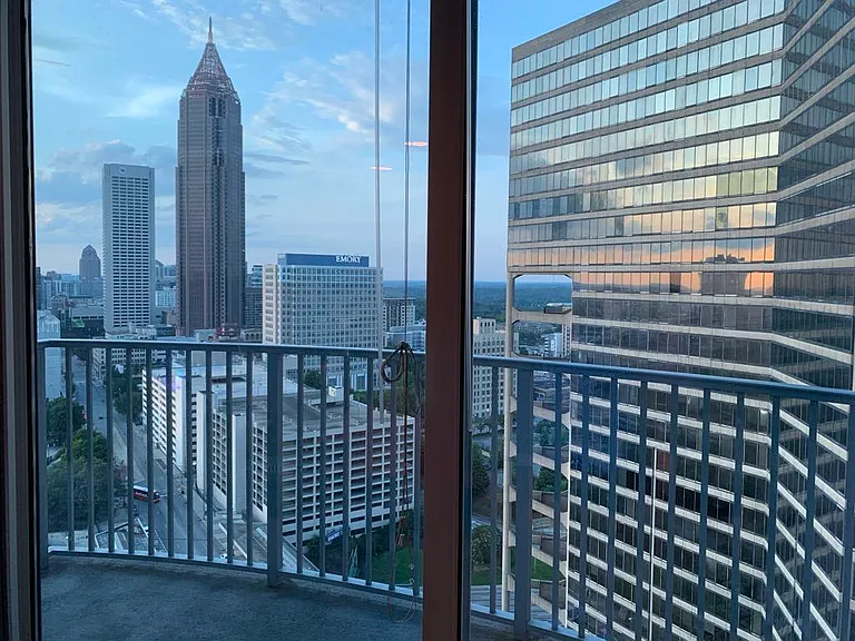 400 W Peachtree St NW #2514 — Photo 9