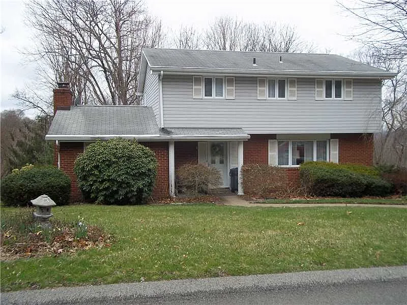 927 Burning Tree Dr photo 1