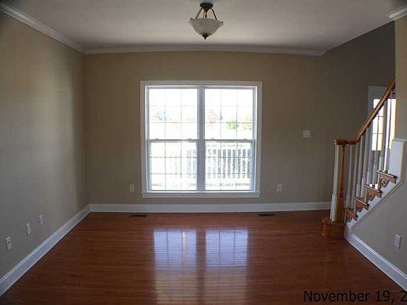 4th image of 3167 Arthur Dr