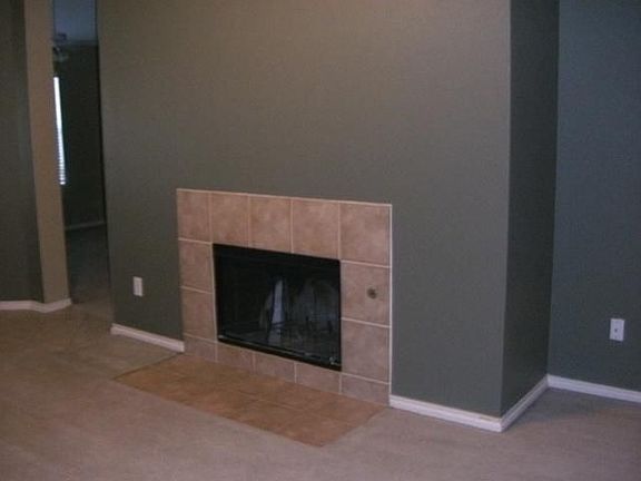 3rd image of 3302 Admiral Dr