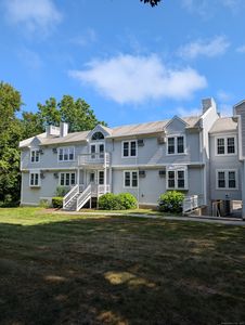 82 Longview Street APT 15, Waterford, CT, 06385