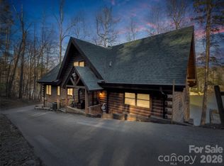 446 Rainbow Cir, Lake Lure, NC 28746