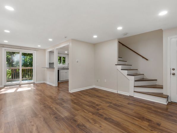 650 Robbins Ave APT 42